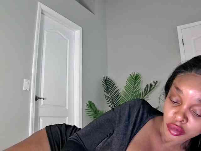 Ataliahh webcam