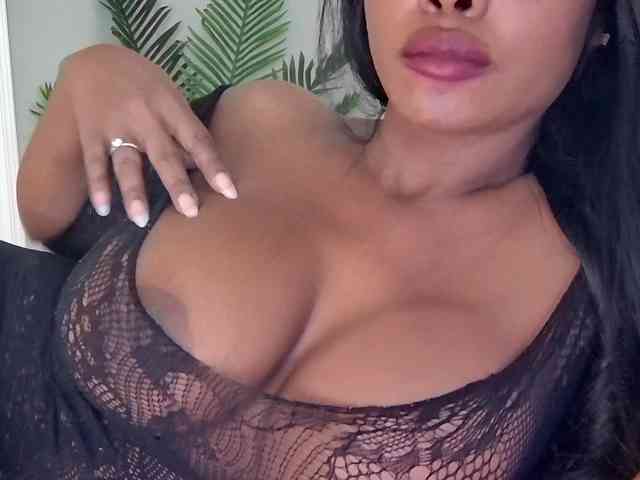 Ataliahh webcam
