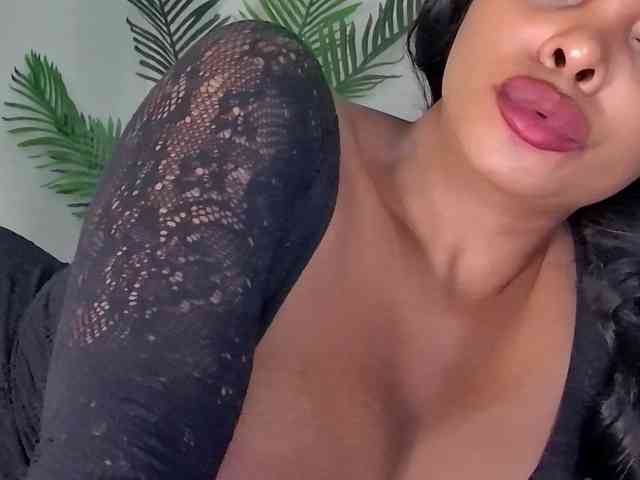 Ataliahh webcam