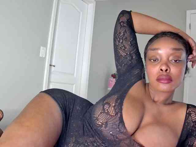 Ataliahh webcam