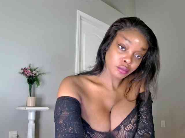 Model: Ataliahh