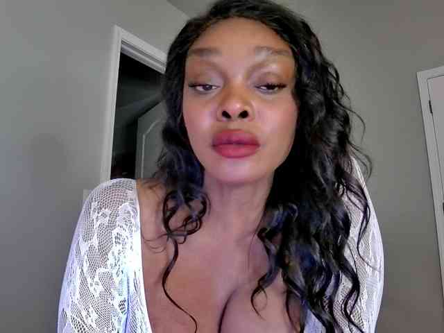 Ataliahh webcam