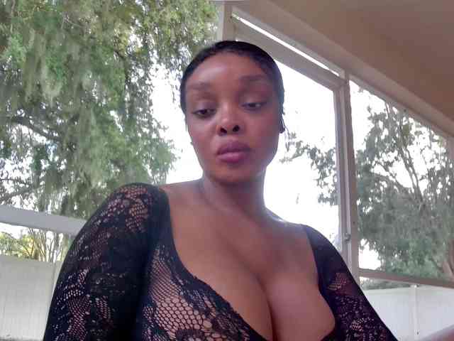 Ataliahh webcam