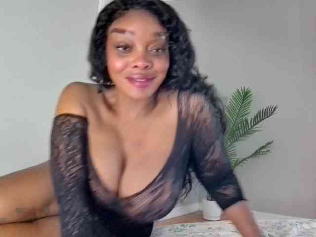 Ataliahh webcam