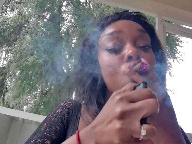 Ataliahh webcam