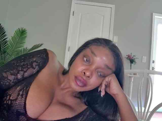 Ataliahh webcam