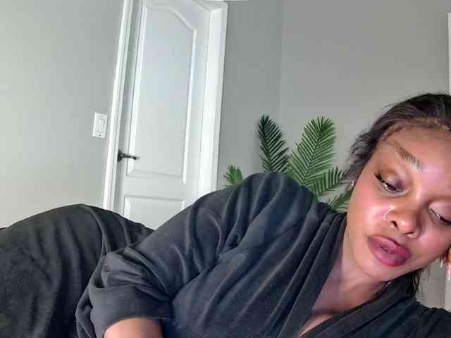 Ataliahh webcam