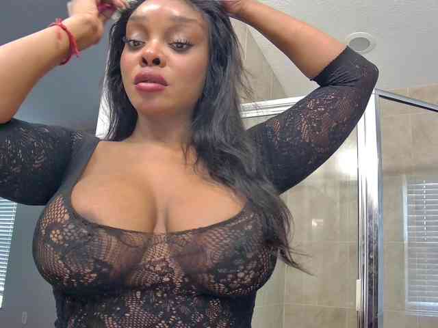 Ataliahh Live Webcam on BongaCams