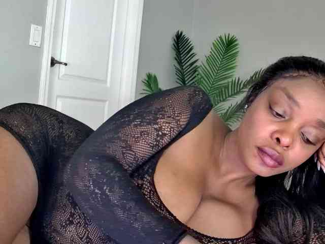 Ataliahh webcam