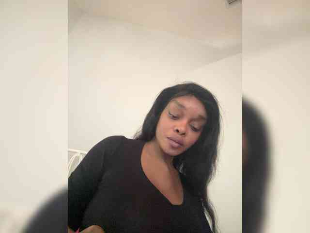 Ataliahh webcam