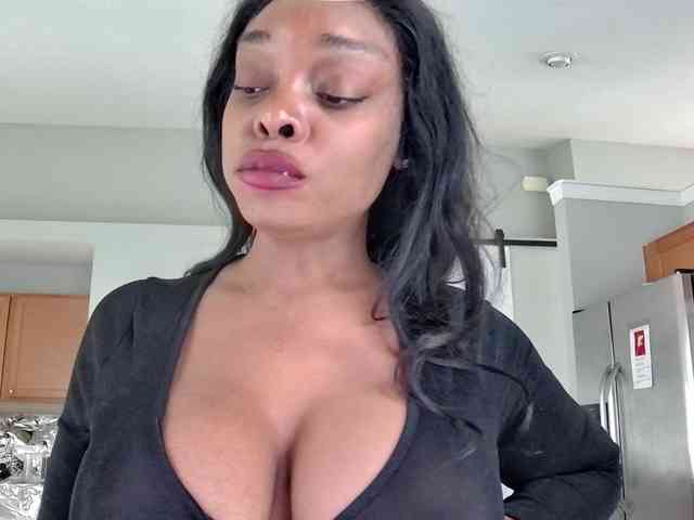 Ataliahh webcam