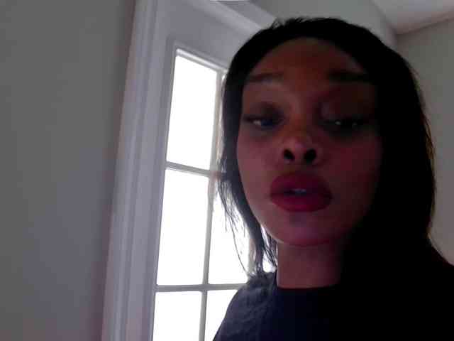 Ataliahh webcam