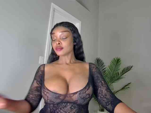 Ataliahh webcam