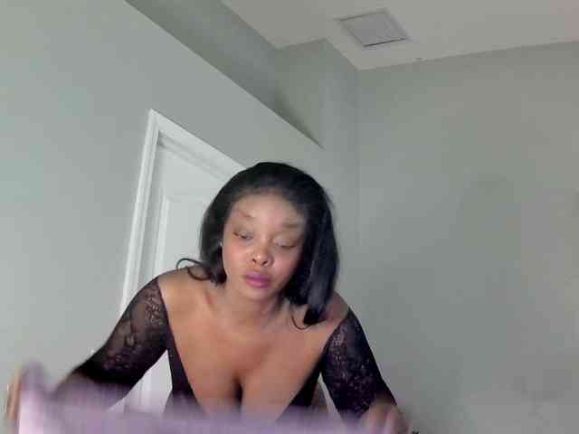 Ataliahh webcam