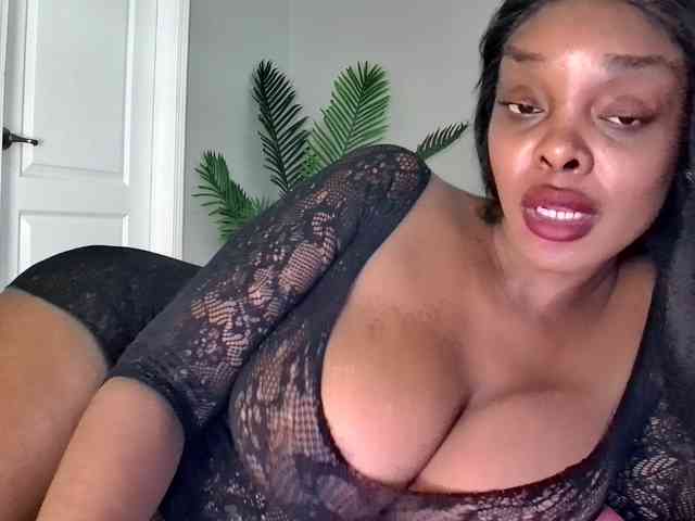 Ataliahh webcam
