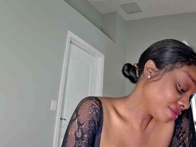 Ataliahh webcam