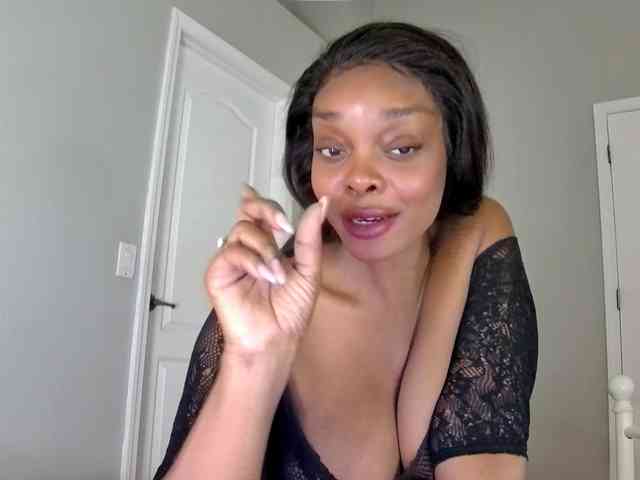 Ataliahh webcam