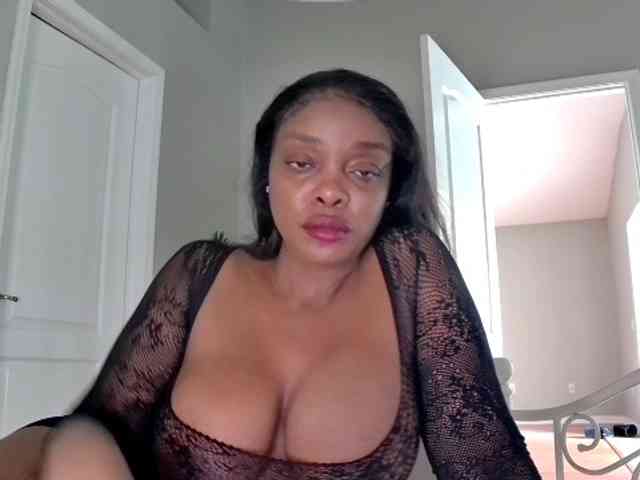 Ataliahh webcam