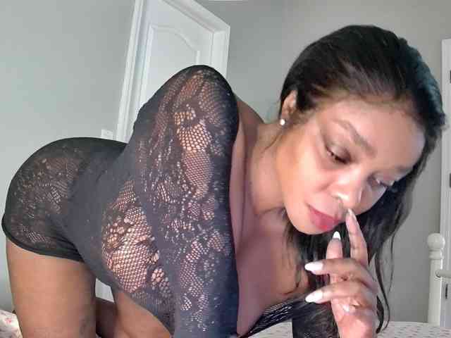 Ataliahh webcam