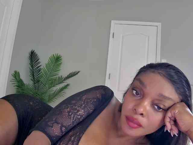 Ataliahh webcam