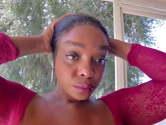 Ataliahh webcam