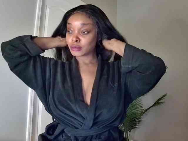 Ataliahh Live Webcam on BongaCams