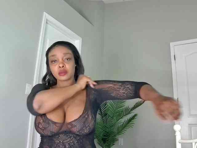 Ataliahh webcam