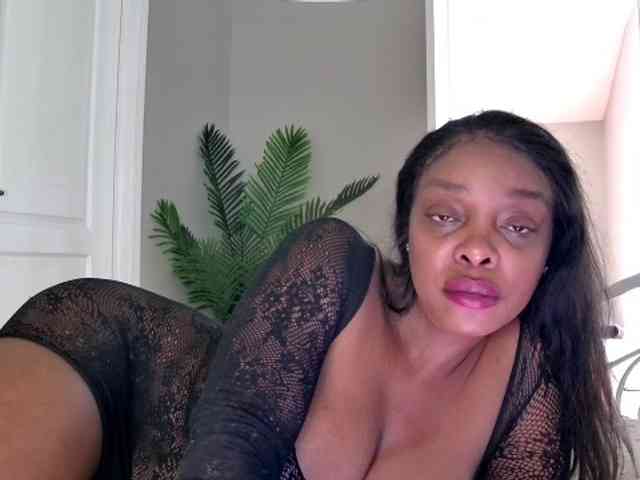 Ataliahh webcam