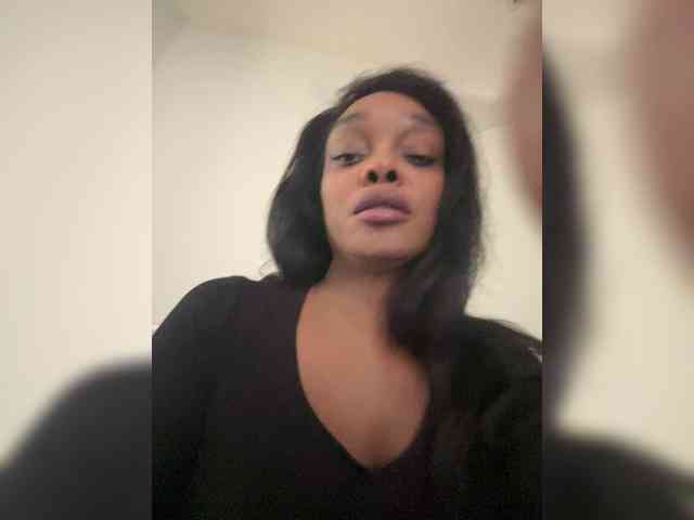 Ataliahh webcam