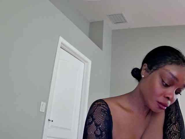 Ataliahh webcam