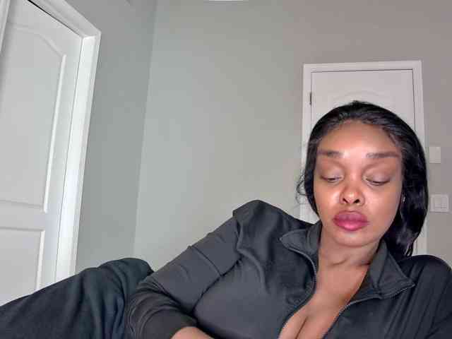 Ataliahh webcam