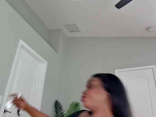 Ataliahh webcam