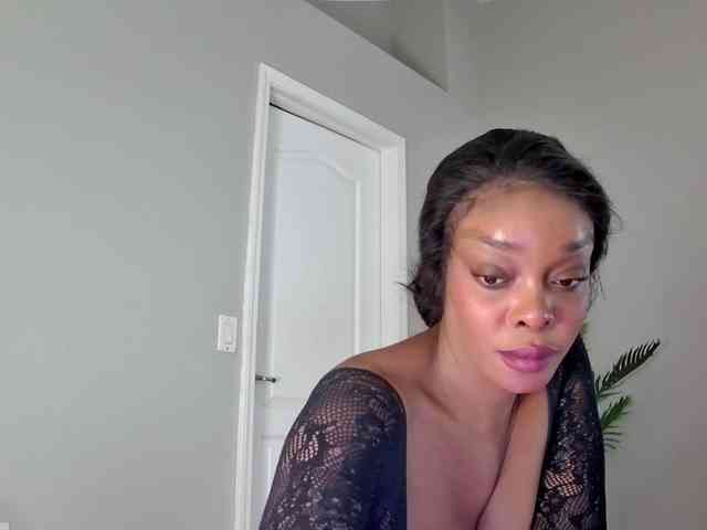 Ataliahh webcam