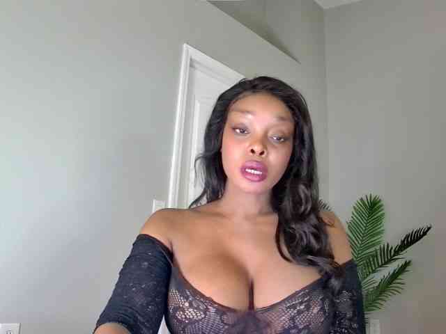 Ataliahh webcam