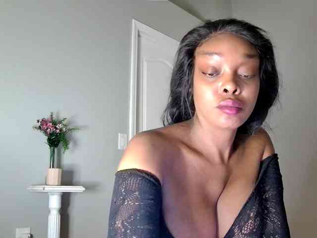 Ataliahh webcam