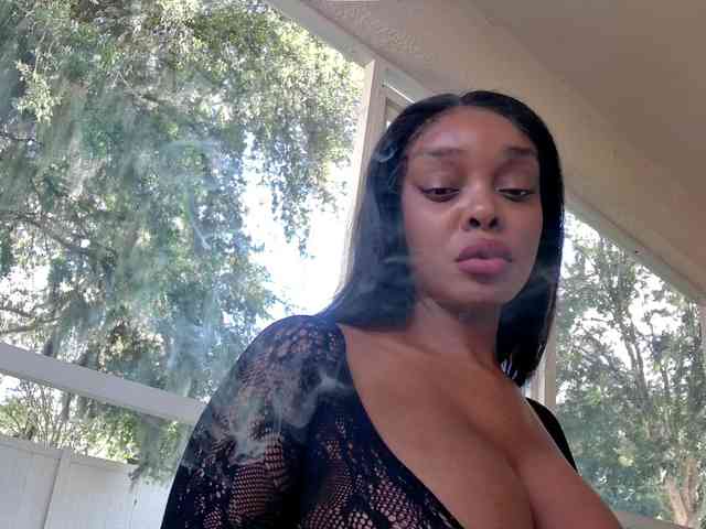 Ataliahh webcam