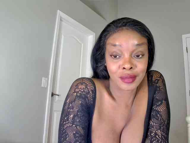 Ataliahh webcam