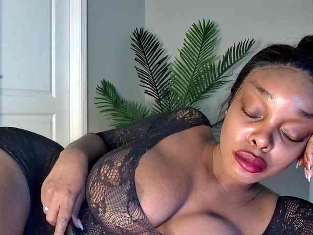 Ataliahh webcam