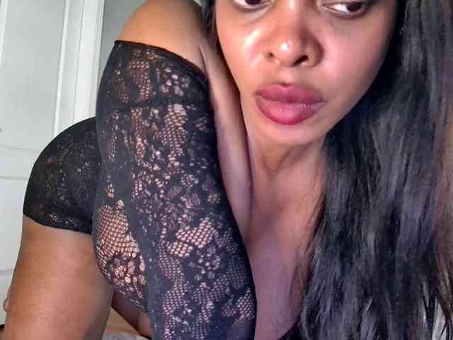 Ataliahh webcam