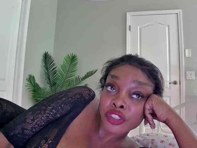 Ataliahh webcam