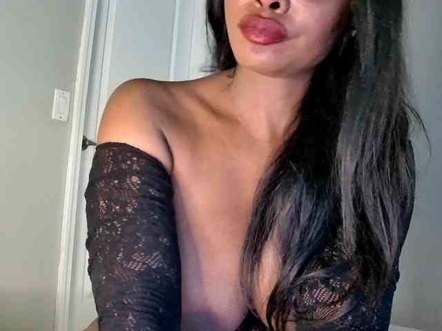 Ataliahh webcam
