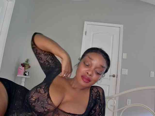 Ataliahh webcam