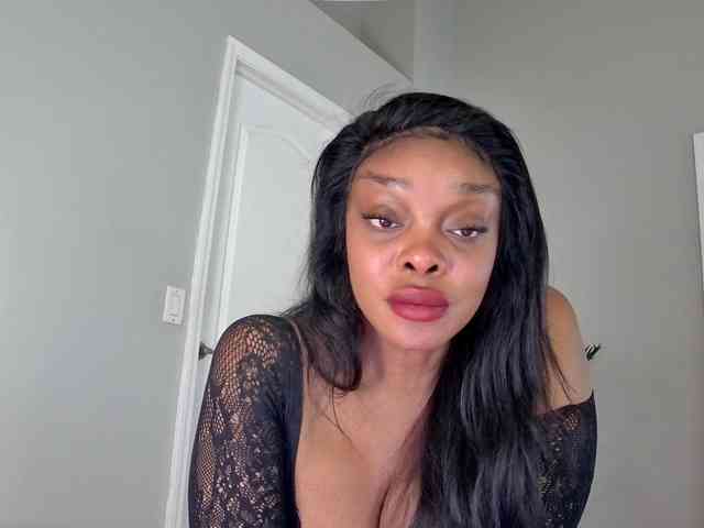Ataliahh Live Webcam on BongaCams