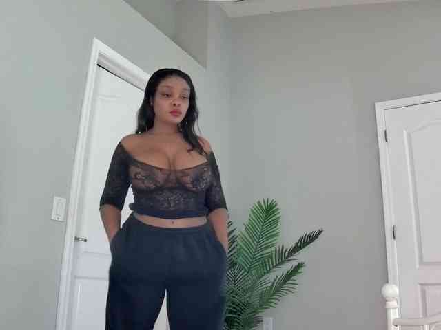 Ataliahh webcam