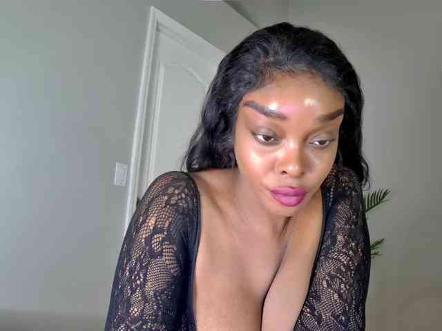 Ataliahh webcam