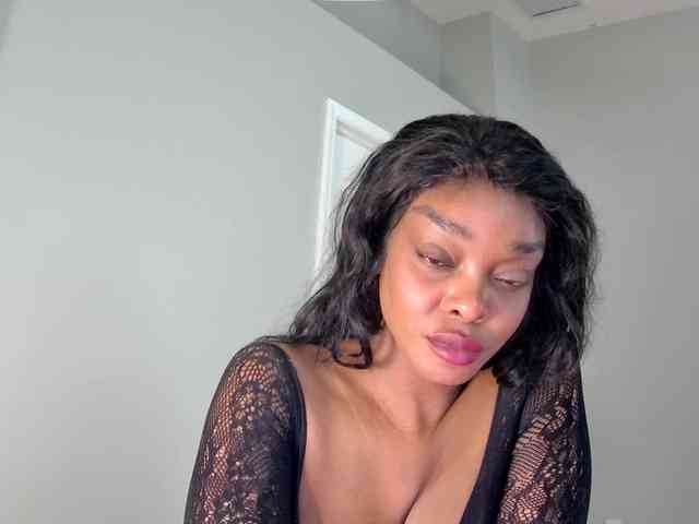 Ataliahh webcam