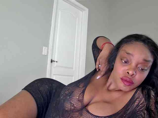 Ataliahh webcam