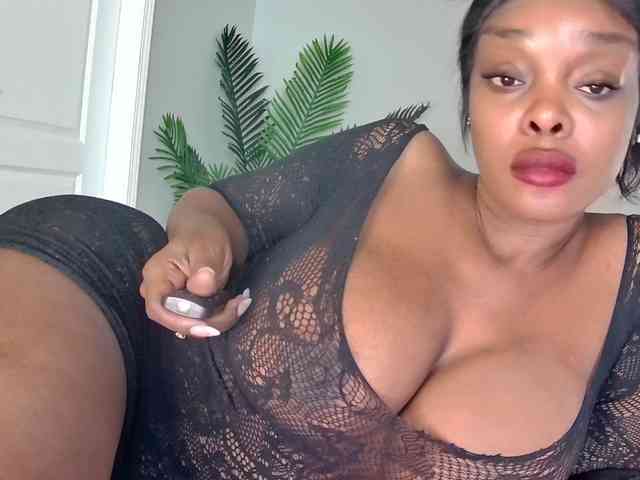 Ataliahh webcam