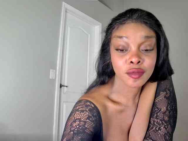 Ataliahh webcam