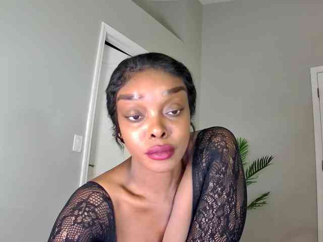 Ataliahh webcam